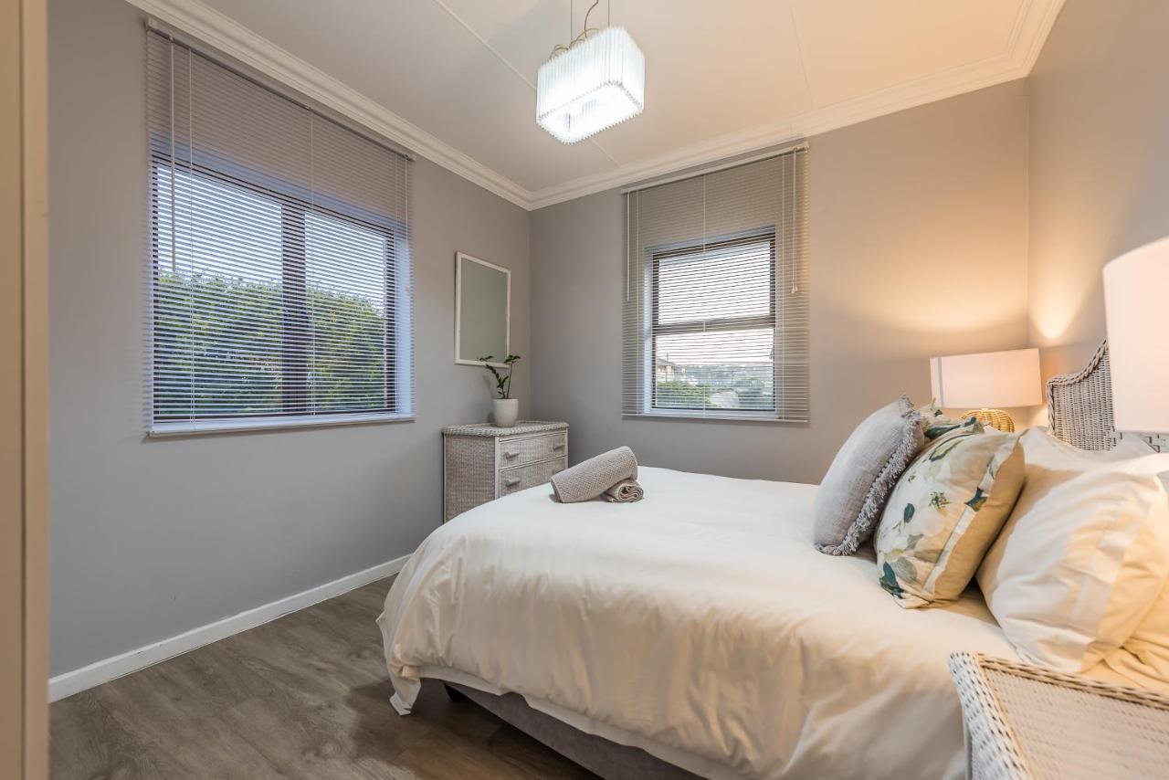 Beacon Wharf , George Hay 5 Seafront Accommodation モーセル・ベイ エクステリア 写真